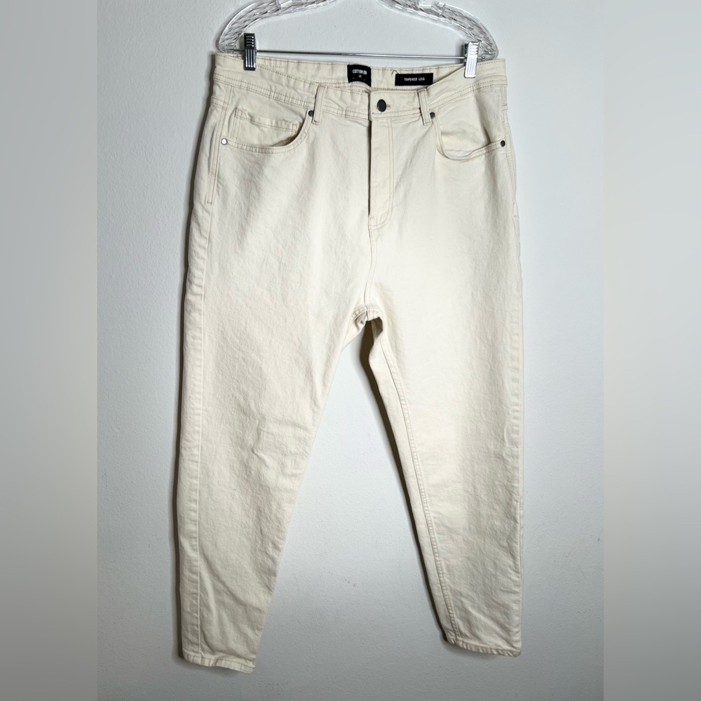 COTTON ON Mens jeans pants Tapered Leg Color Ivory Size 36